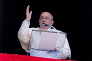 El Papa Francisco reveló que tiene “ganas de ir a la Argentina”, según le confesó al padre Pablo Viola